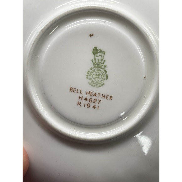 Royal Doulton Bell Heather Saucer Plate Bone China Floral Vintage S2 - Picture 2 of 6